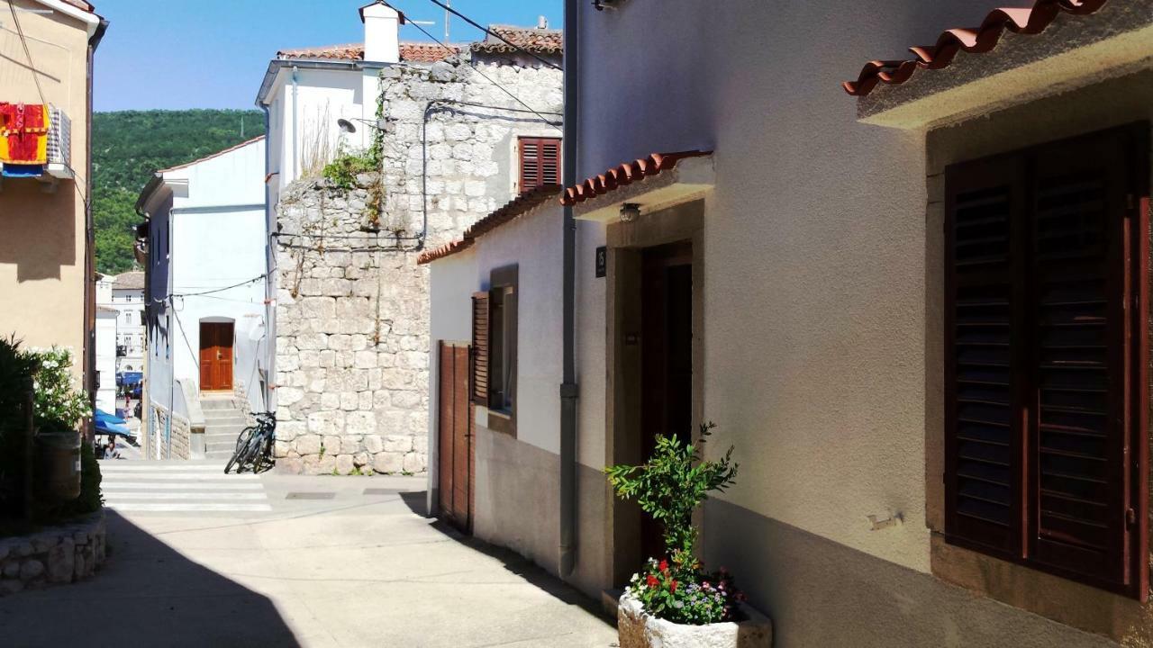 Apartment Dinko Cres Exterior photo